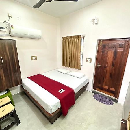 Om Lingeswaran Home Stay Tiruvannāmalai Zewnętrze zdjęcie