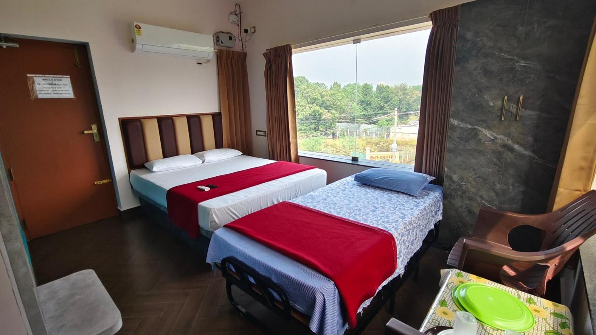 Om Lingeswaran Home Stay Tiruvannāmalai Zewnętrze zdjęcie